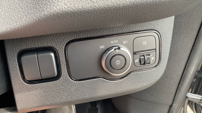 Mercedes-Benz Sprinter 315Cdi L2 Diesel Rwd 3.5t H2 Pro Van 9G-Tronic - Image 30